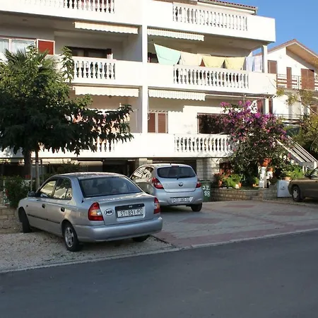 - Diklo 5913b Zadar