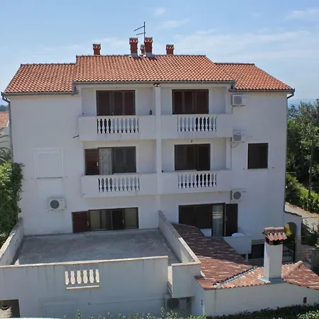 - Diklo 5913b Apartment *